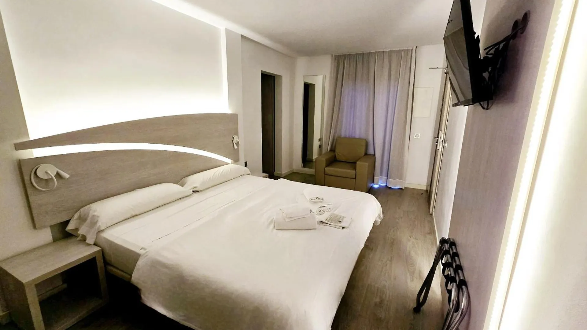 Llaut Boutique Hotel (Adults Only) Can Picafort  Španělsko