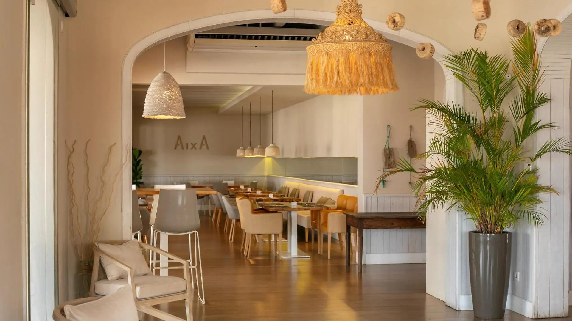 Llaut Boutique Hotel (Adults Only) Can Picafort  4*, Can Picafort (Mallorca)